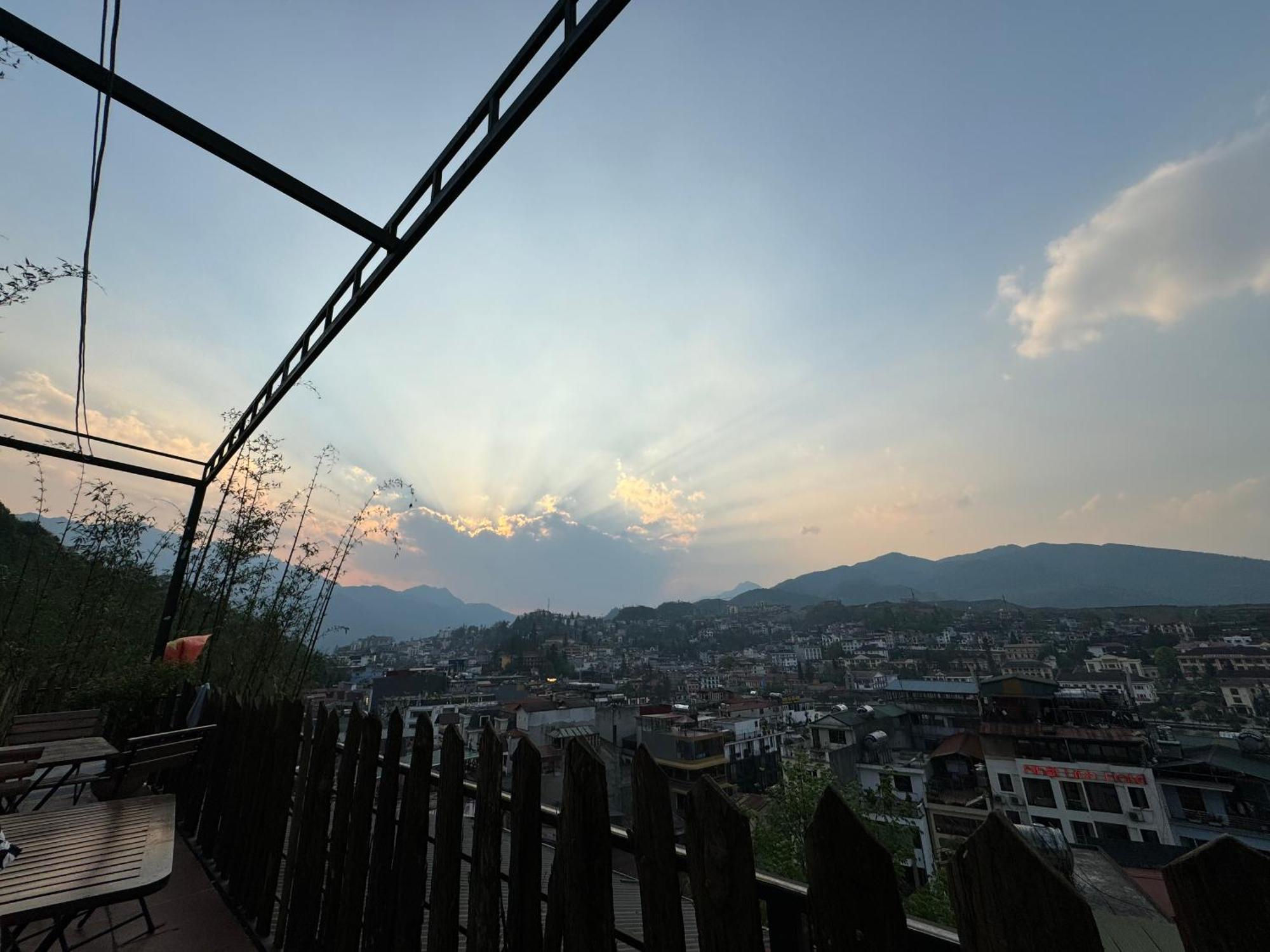 Central Sapa Serenity Homestay Exteriör bild